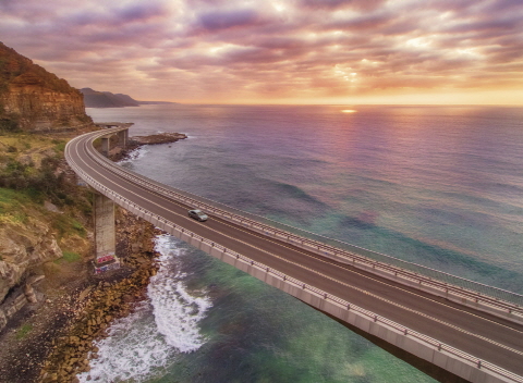 그랜드 퍼시픽 드라이브 씨 클리프 브리지 (Sea Cliff Bridge)